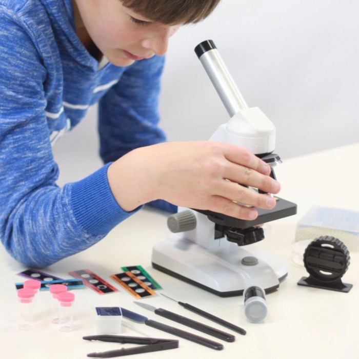 Microscope : 50 Expériences (Multilingue)