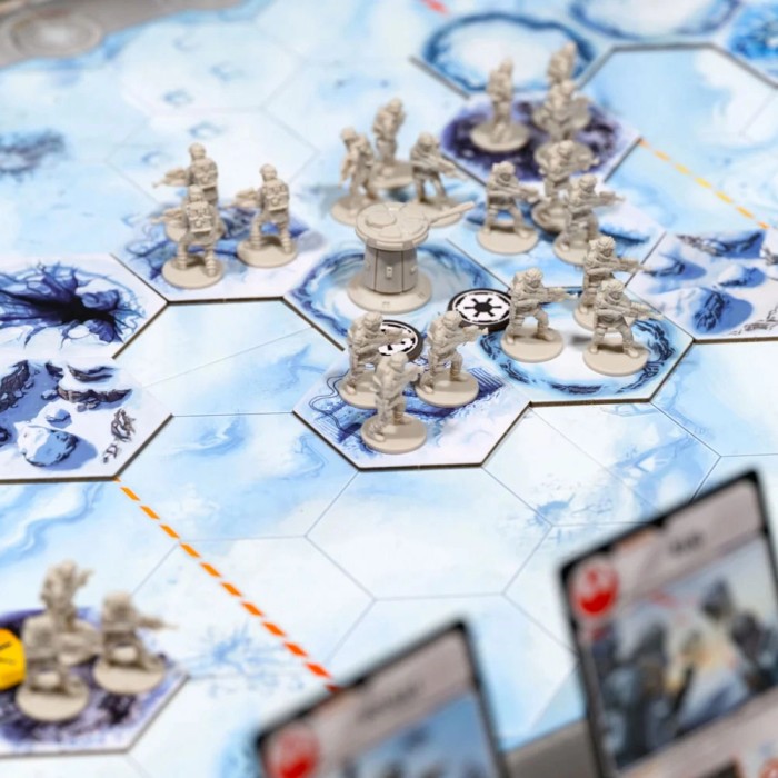 Star Wars Deckbuilding Game: Die Schlacht von Hoth (Französische Version)