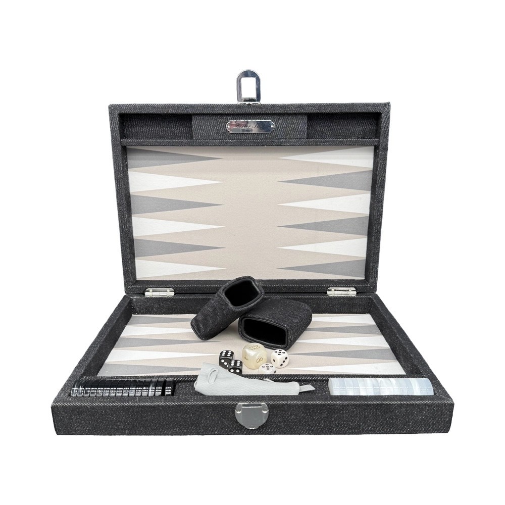 Cofanetto backgammon medio Hector Saxe in tessuto denim grigio e pelle con pedine madreperla