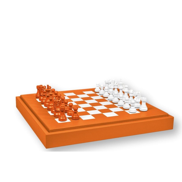 Chess Set - Leather - Buffalo Effect - 45cm
