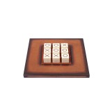 Tic Tac Toe - Patiné